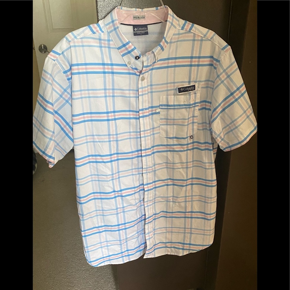 Men’s Columbia dress shirt